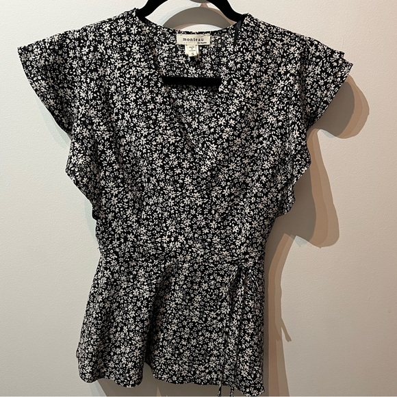 Black and white floral faux wrap blouse - size small - Picture 2 of 3